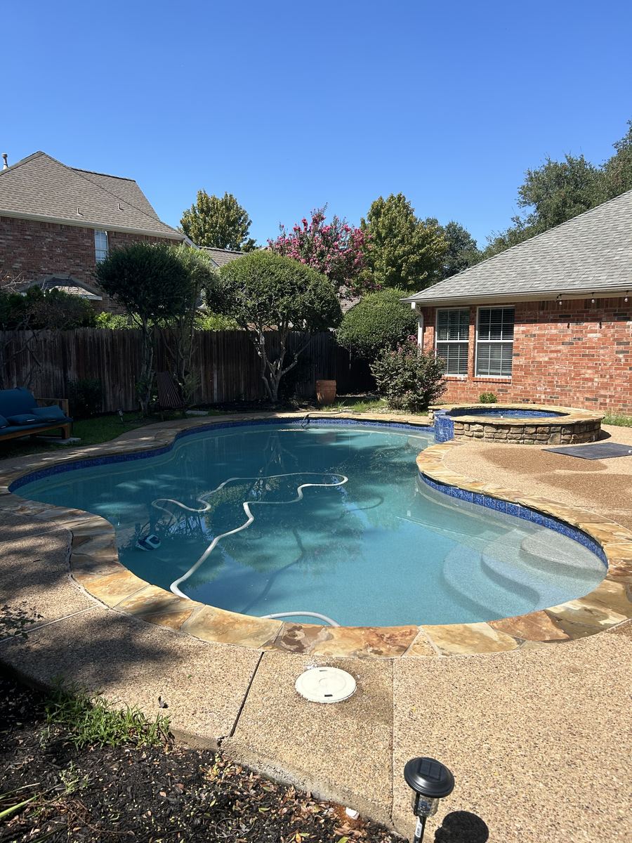Pool skimmer before repair