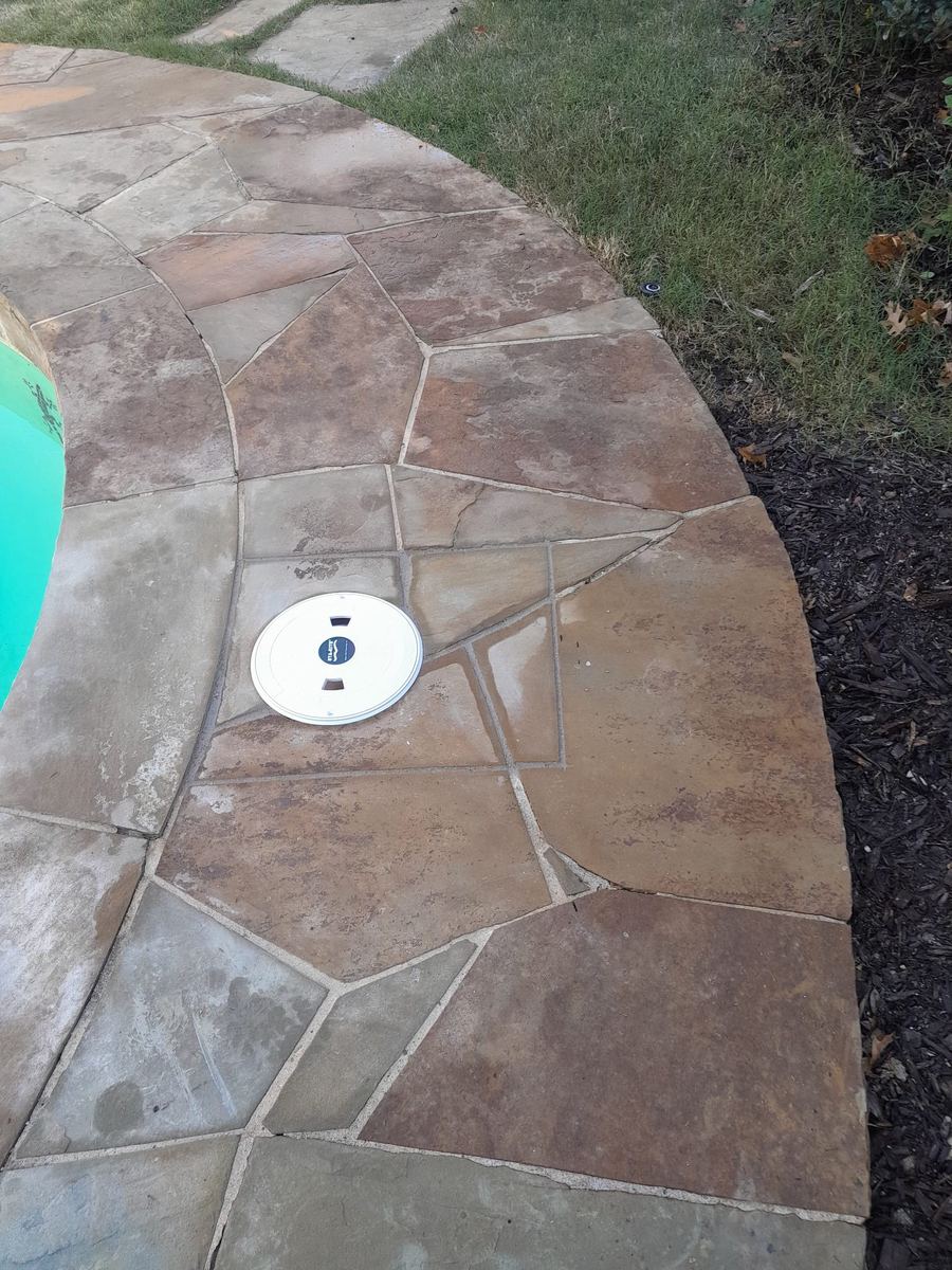 New skimmer bonded to shell